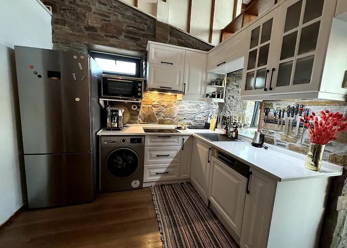 Meria Life Stone House With View In Nature *