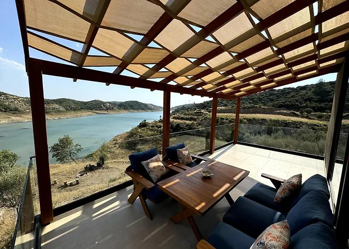 Meria Life Stone House With View In Nature Alpstuga Seferihisar